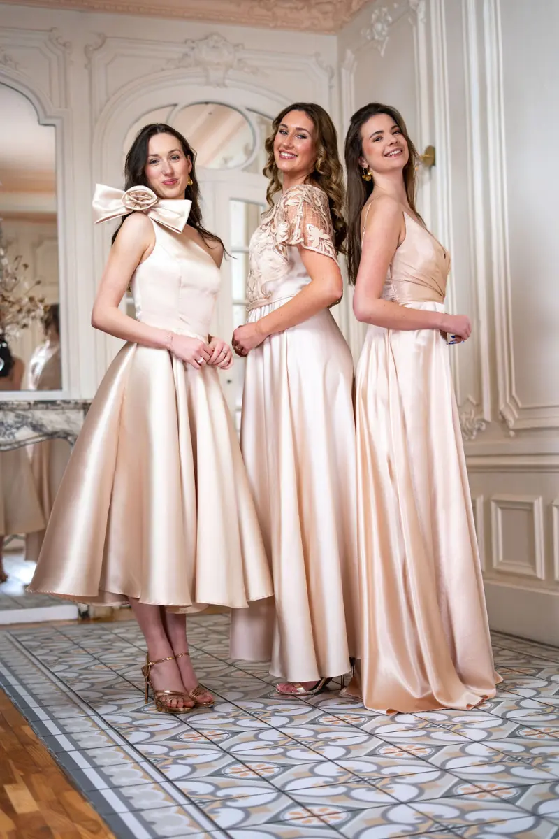 Trio de tenues beige champagne